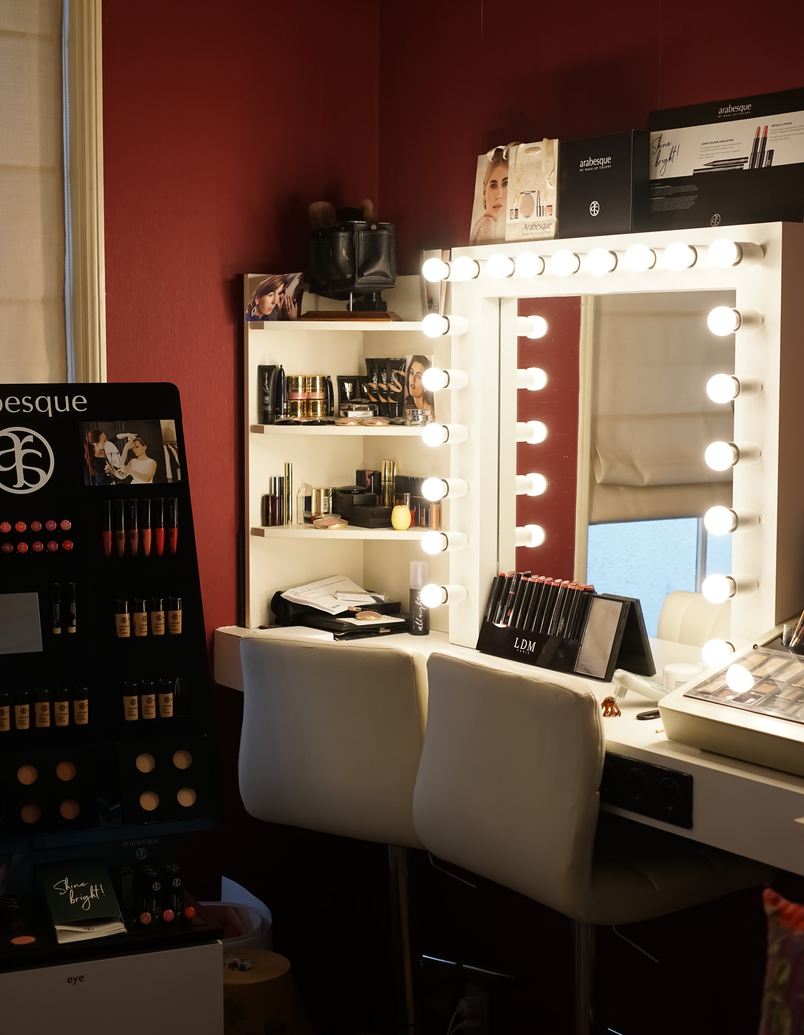 Wimperextensions One by One in Voorburg